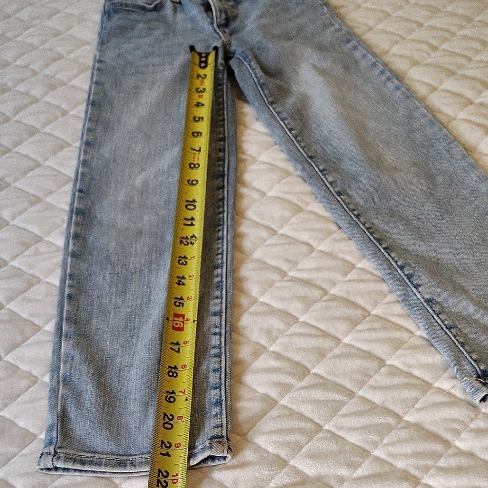 Old Navy Light Blue Kids Jeans - Picture 9 of 13